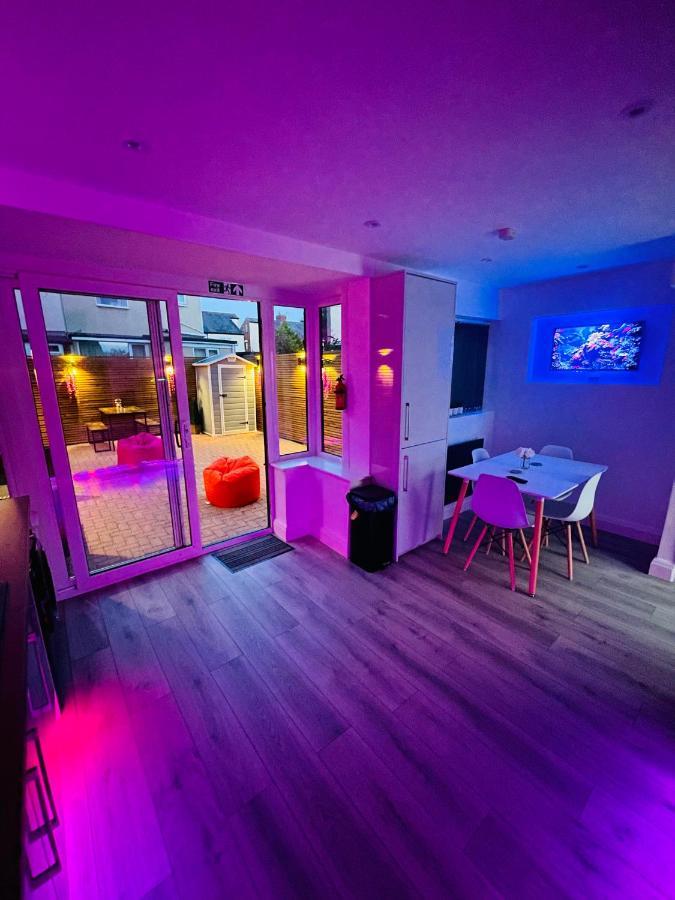 Brand New Modern 3 Bedroom Home Blackpool Esterno foto