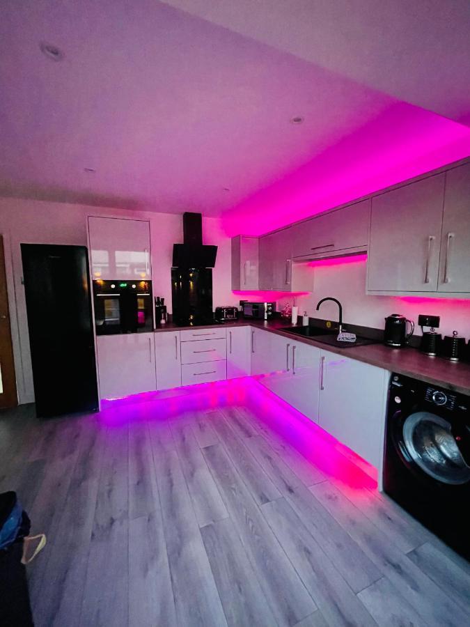 Brand New Modern 3 Bedroom Home Blackpool Esterno foto